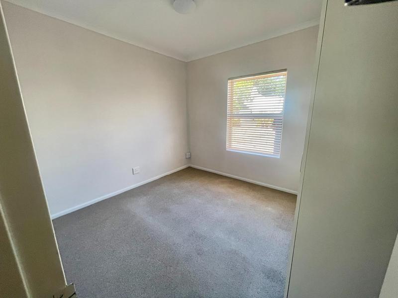 To Let 3 Bedroom Property for Rent in Sonstraal Heights Western Cape